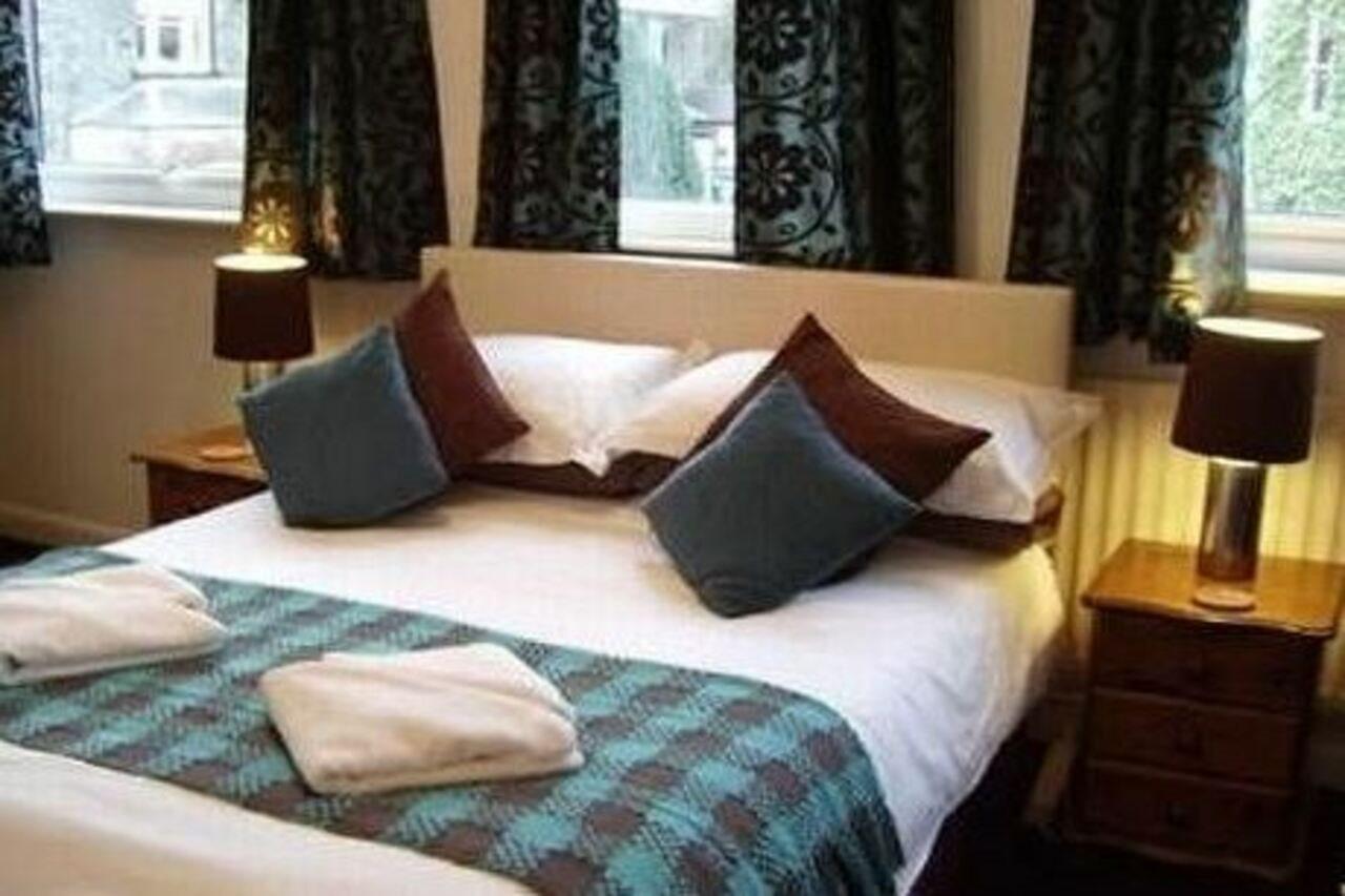 Number 80 Hotel Боунес он Уиндърмиър Екстериор снимка