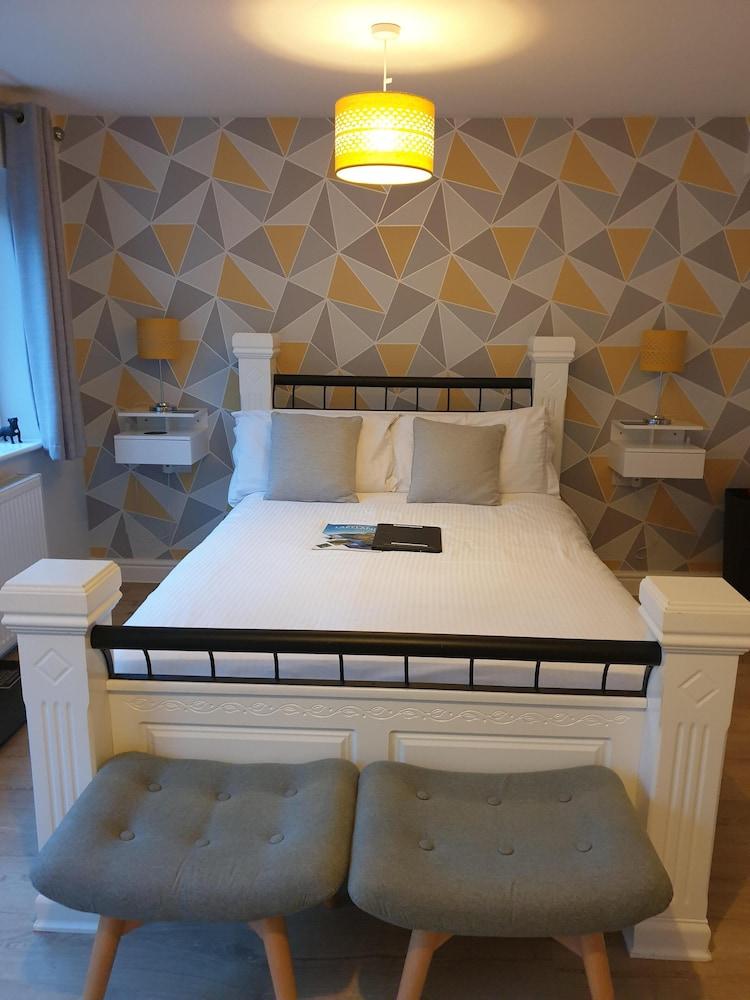 Number 80 Hotel Боунес он Уиндърмиър Екстериор снимка